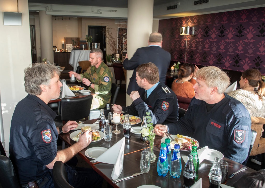 Grand Hotel Farris serverte en flott lunch til oss.